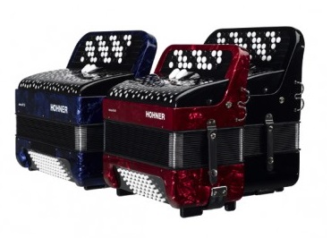 Acorde�n Hohner A-4173 Nova III 96 Bajos Rojo