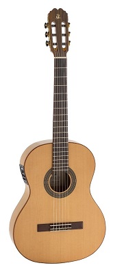 GUITARRA CL�SICA ADMIRA MACARENA ELECTRIFICADA SERIE FLAMENCO ADMMCRNE