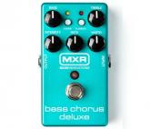 Pedal Dunlop MXR M-83 Bass Chorus Deluxe 2805090