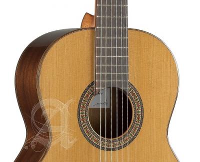ALQUILER CON OPCI�N DE COMPRA GUITARRA CLASICA
