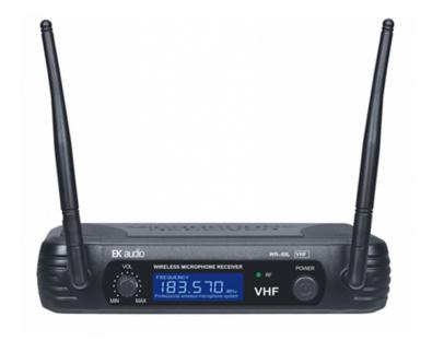 Micr�fono Inal�mbrico de mano EK audio Sistema WR-69L VHF